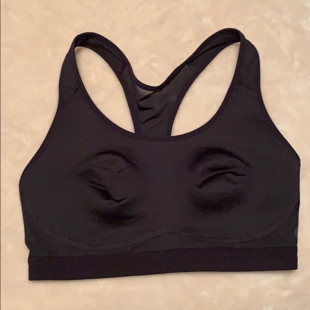 Nike medium support sports bra